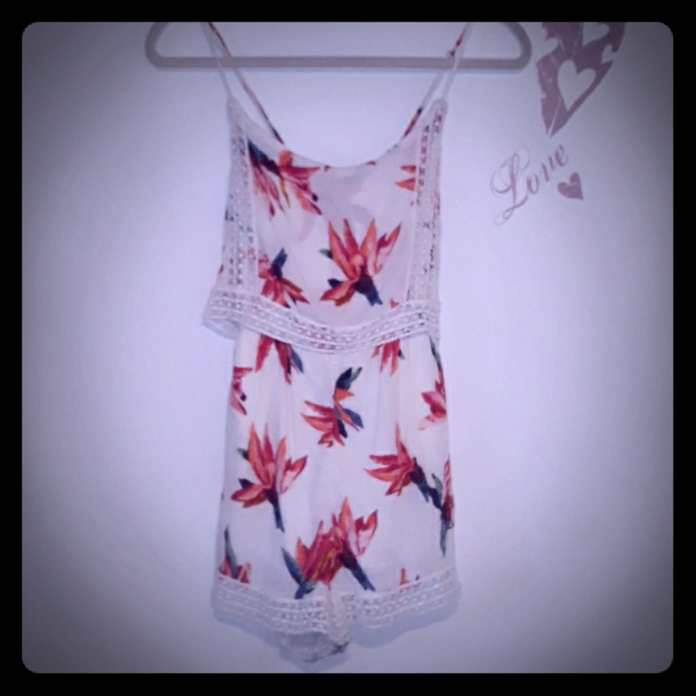 Abercrombie&Fitch Bird Of Paradise Crochet Romper